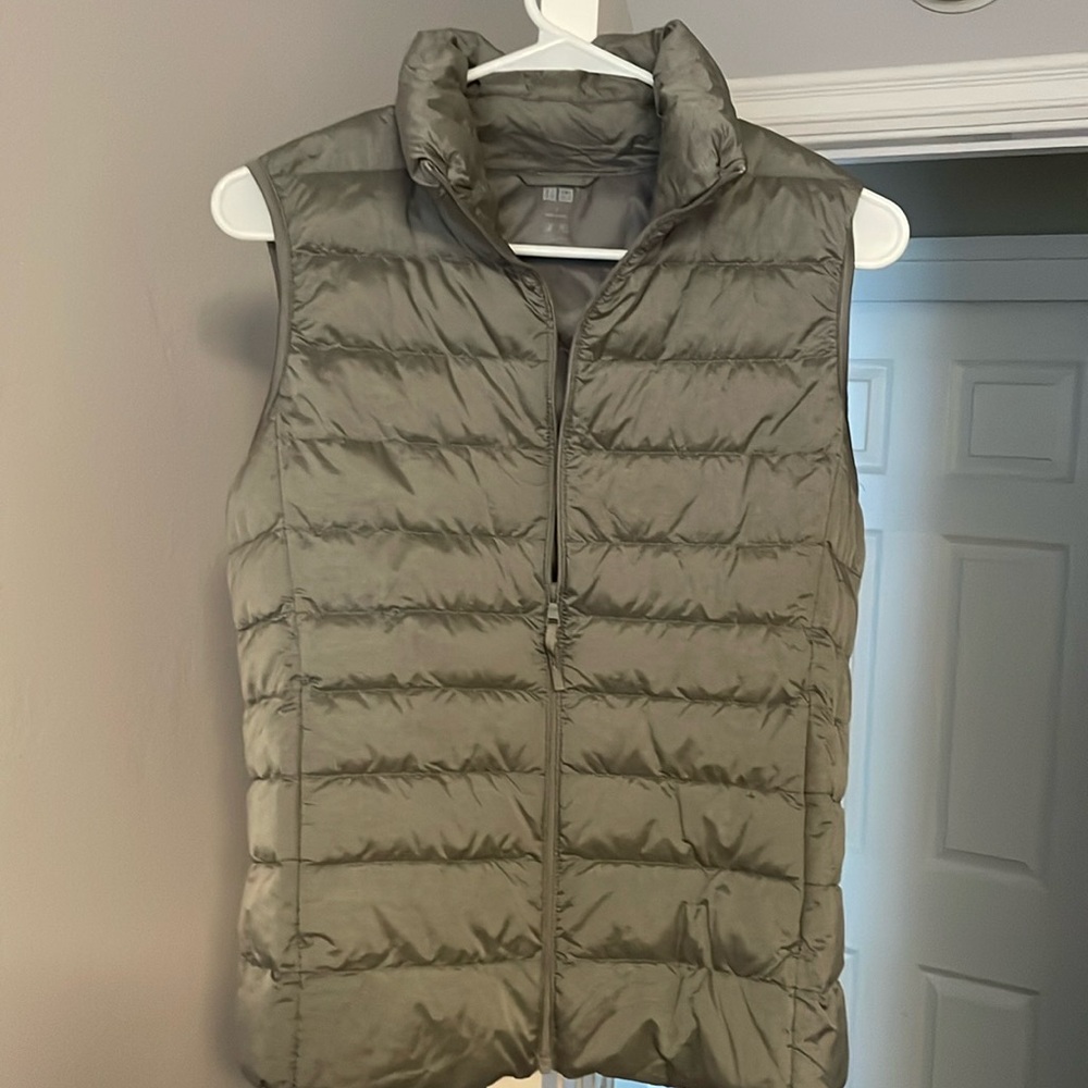Uniqlo Ultra Light Down Vest